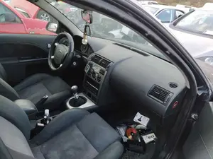 FORD MONDEO BERLINA (GE) foto 4
