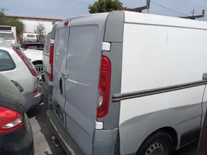 OPEL VIVARO FURGÓN/COMBI foto 2