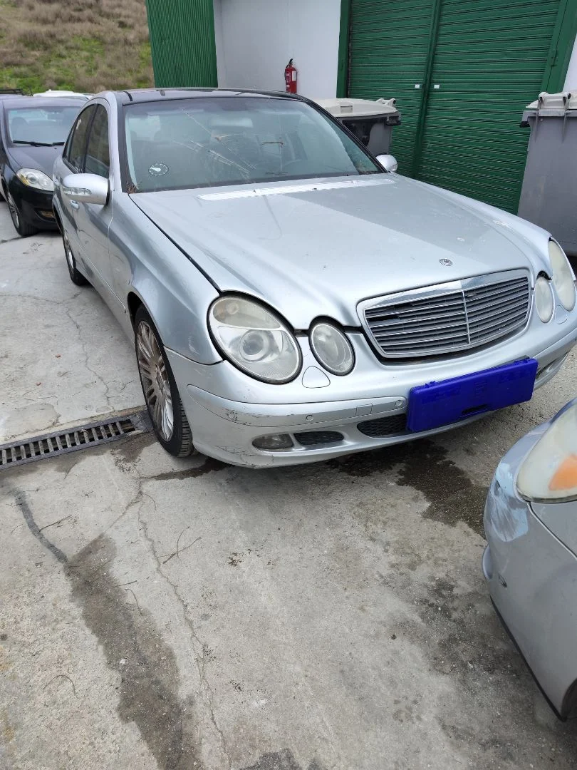 MERCEDES-BENZ CLASE E (BM 211) BERLINA
