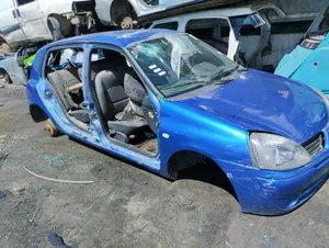 RENAULT CLIO II FASE II (B/CB0) foto 2