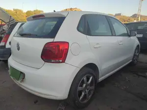 VOLKSWAGEN POLO V (6R1) foto 5