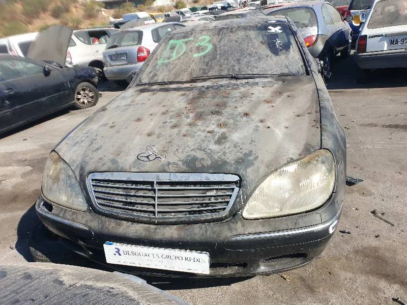 MERCEDES-BENZ CLASE S (BM 220) BERLINA