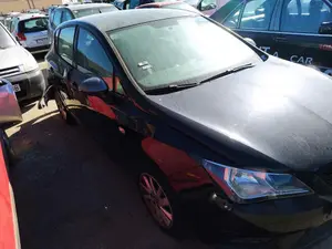 SEAT IBIZA BERLINA (6J5) foto 4