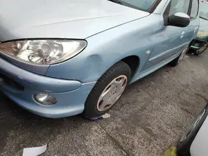 PEUGEOT 206 foto 3