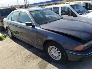 BMW SERIE 5 BERLINA (E39) foto 7