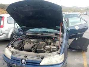 PEUGEOT 406 BERLINA (S1/S2) foto 6