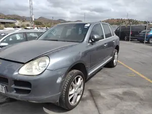 PORSCHE CAYENNE (TIPO 9PA) foto 2