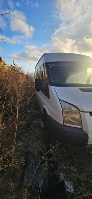 FORD TRANSIT COMBI (TT9) foto 4