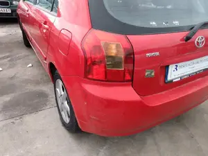 TOYOTA COROLLA (E12) foto 6