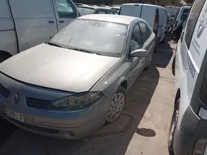 RENAULT LAGUNA II (BG0) foto 7