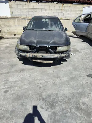 SEAT LEON (1M1) foto 2