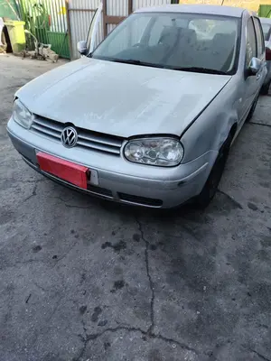 VOLKSWAGEN GOLF IV BERLINA (1J1)(10.1997) foto 1