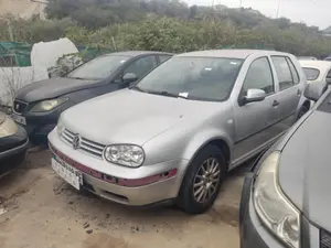 VOLKSWAGEN GOLF IV BERLINA (1J1)(10.1997) foto 2