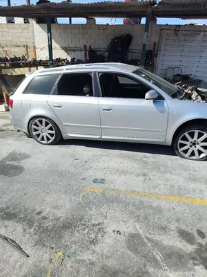 AUDI A4 AVANT (8E) foto 6