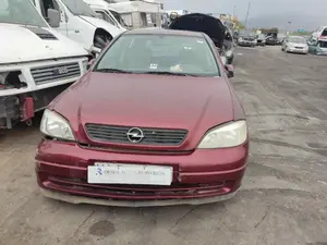OPEL ASTRA G BERLINA foto 1