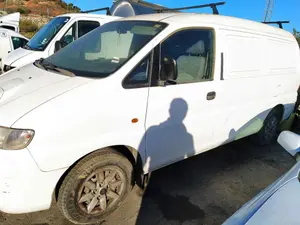 HYUNDAI H-1 () foto 5
