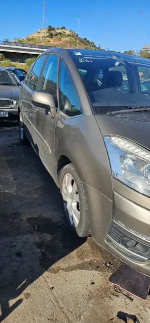 CITROEN C4 PICASSO foto 4