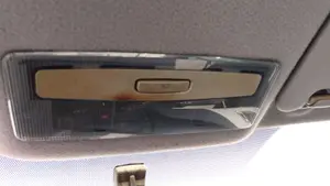 NISSAN ALMERA (N16/E) foto 23