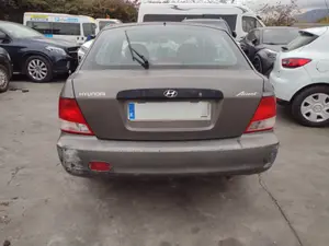 HYUNDAI ACCENT (LC) foto 9