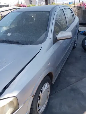 OPEL ASTRA G BERLINA foto 5