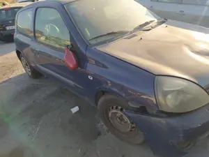RENAULT CLIO II FASE II (B/CB0) foto 4