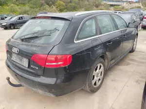 AUDI A4 AVANT (8K5) foto 9