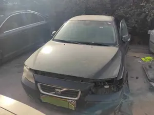 VOLVO S60 BERLINA foto 1