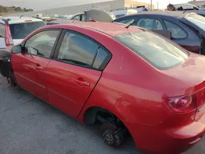 MAZDA 3 BERLINA (BK) foto 2