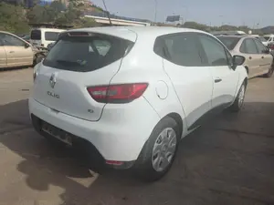 RENAULT CLIO IV foto 3