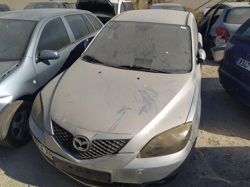 MAZDA 3 BERLINA (BK)