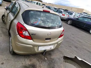 OPEL CORSA D foto 2