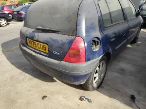 RENAULT CLIO II FASE I (B/CB0) foto 9