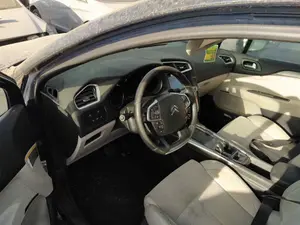 CITROEN C4 BERLINA foto 5