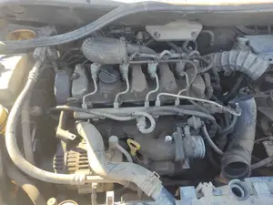 KIA CARENS (RS) foto 6