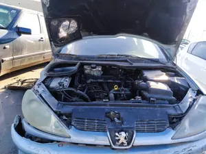 PEUGEOT 206 foto 4