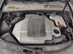 AUDI A6 BERLINA (4F2) foto 7
