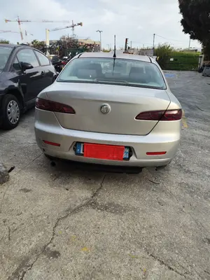ALFA ROMEO 159 (140) foto 7