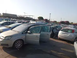 OPEL ZAFIRA B foto 4