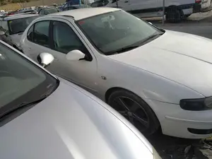 SEAT LEON (1M1) foto 7