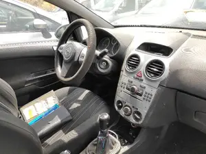 OPEL CORSA D foto 7