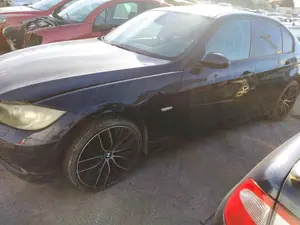 BMW SERIE 3 BERLINA (E90) foto 3