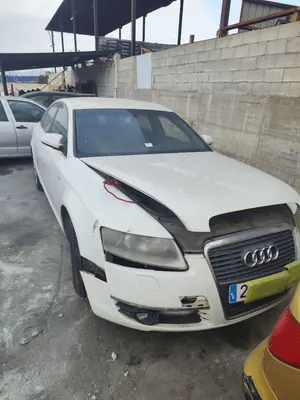 AUDI A6 BERLINA (4F2) foto 1