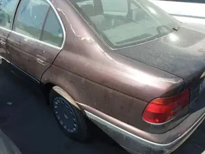BMW SERIE 5 BERLINA (E39) foto 4