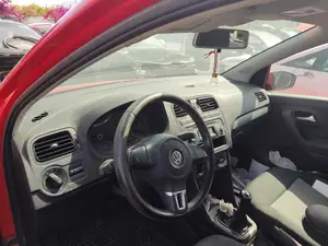 VOLKSWAGEN POLO V (6R1) foto 4