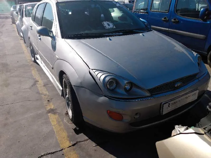 FORD FOCUS BERLINA (CAK)