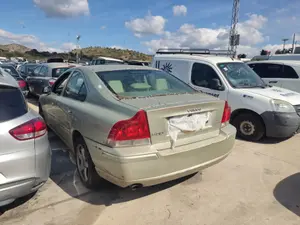 VOLVO S60 BERLINA foto 6