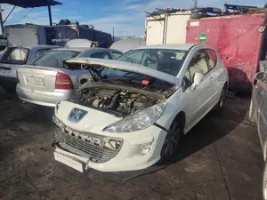 PEUGEOT 308 foto 3