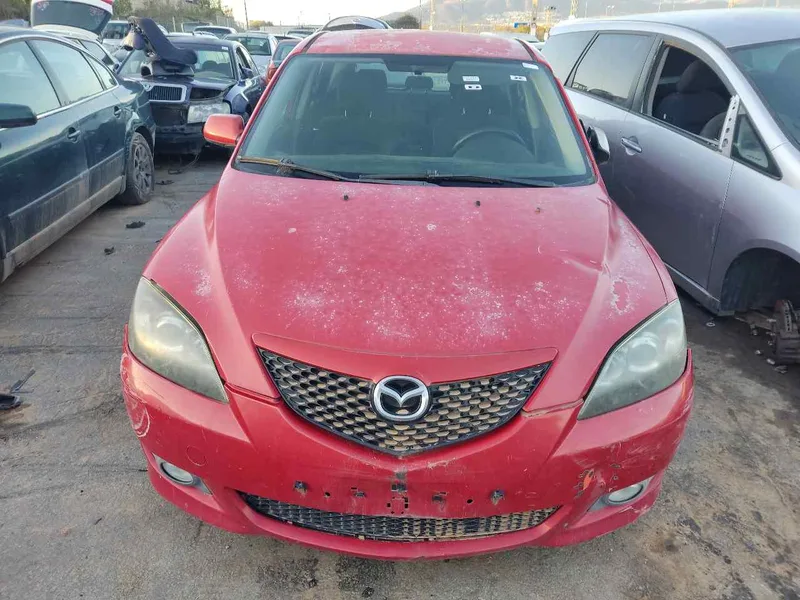 MAZDA 3 BERLINA (BK)