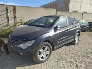 SSANGYONG ACTYON foto 3