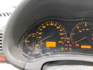 TOYOTA AVENSIS WAGON (T25) foto 7